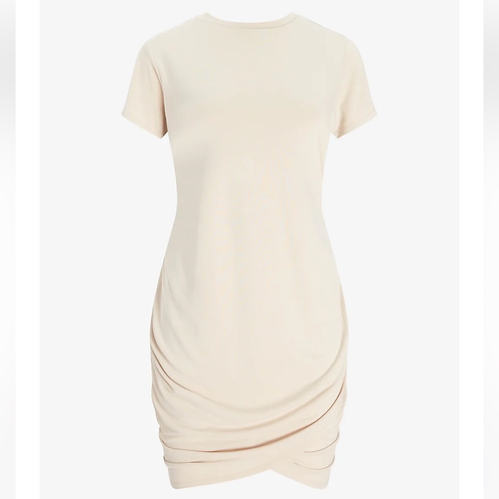 Express dress - Picture 5 of 8